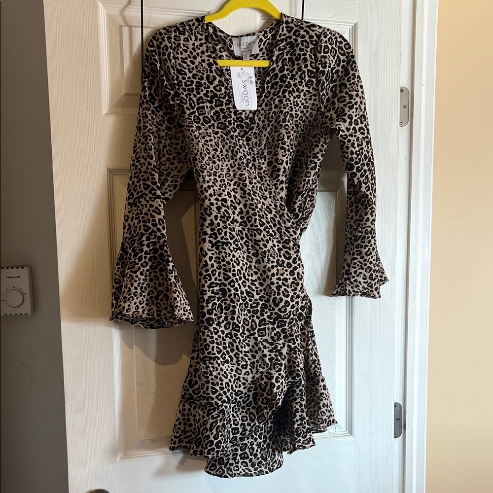 NWT Leopard Print Wrap Dress - Beige/Black